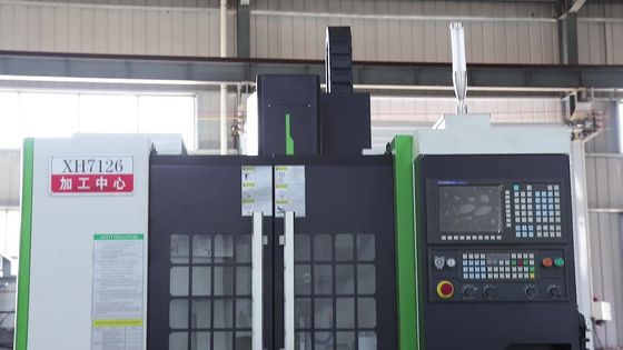 Небольшая цена cnc 3 осей VMC640 вертикальная подвергая механической обработке разбивочная в Китае